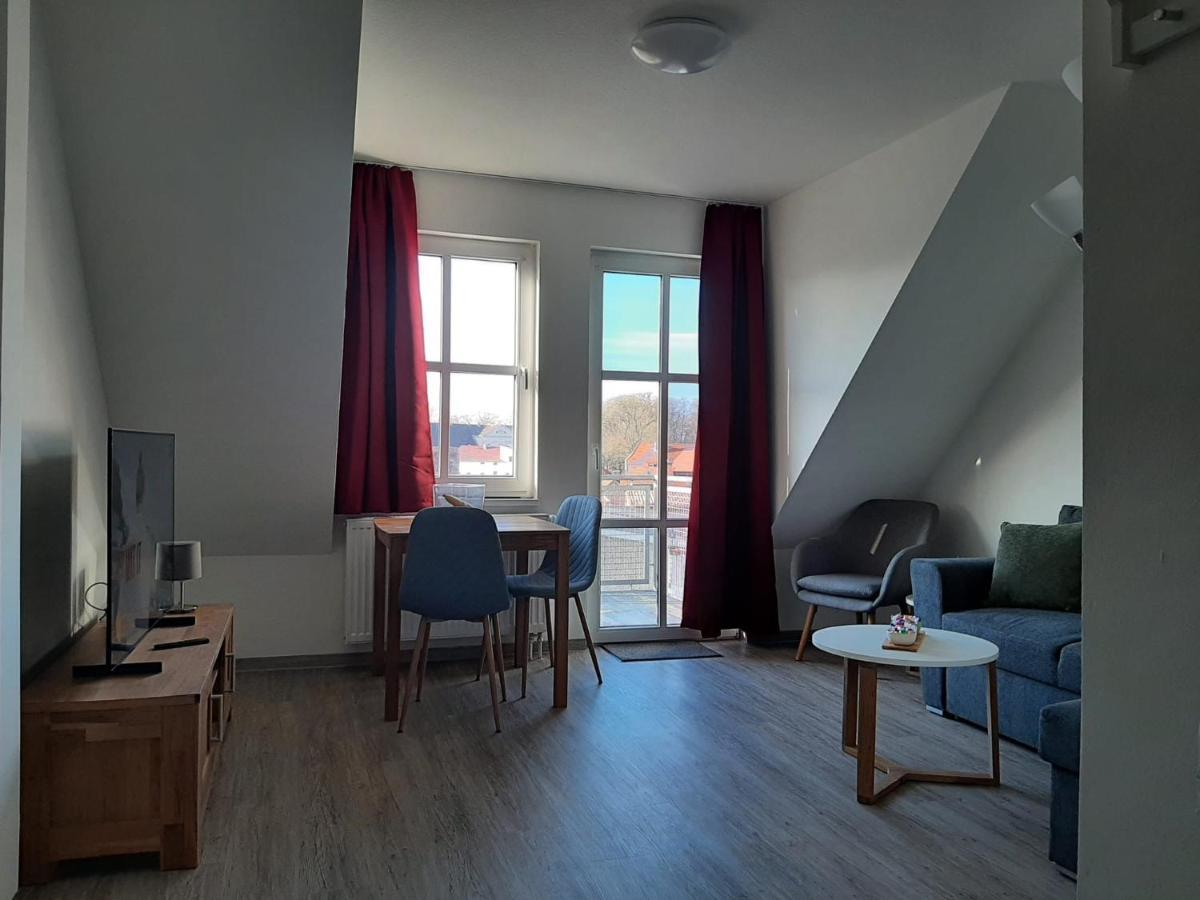 Ferienwohnung Schlossstr. 8, มิโรว์ ภายนอก รูปภาพ